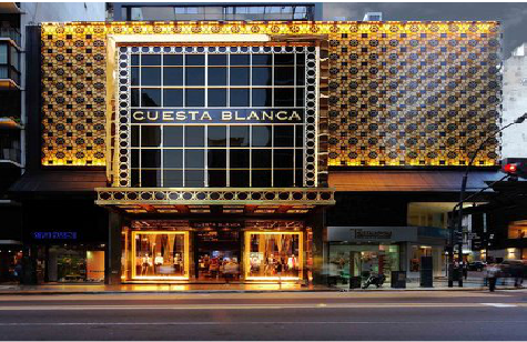 元江门头设计与商业空间的纽带。